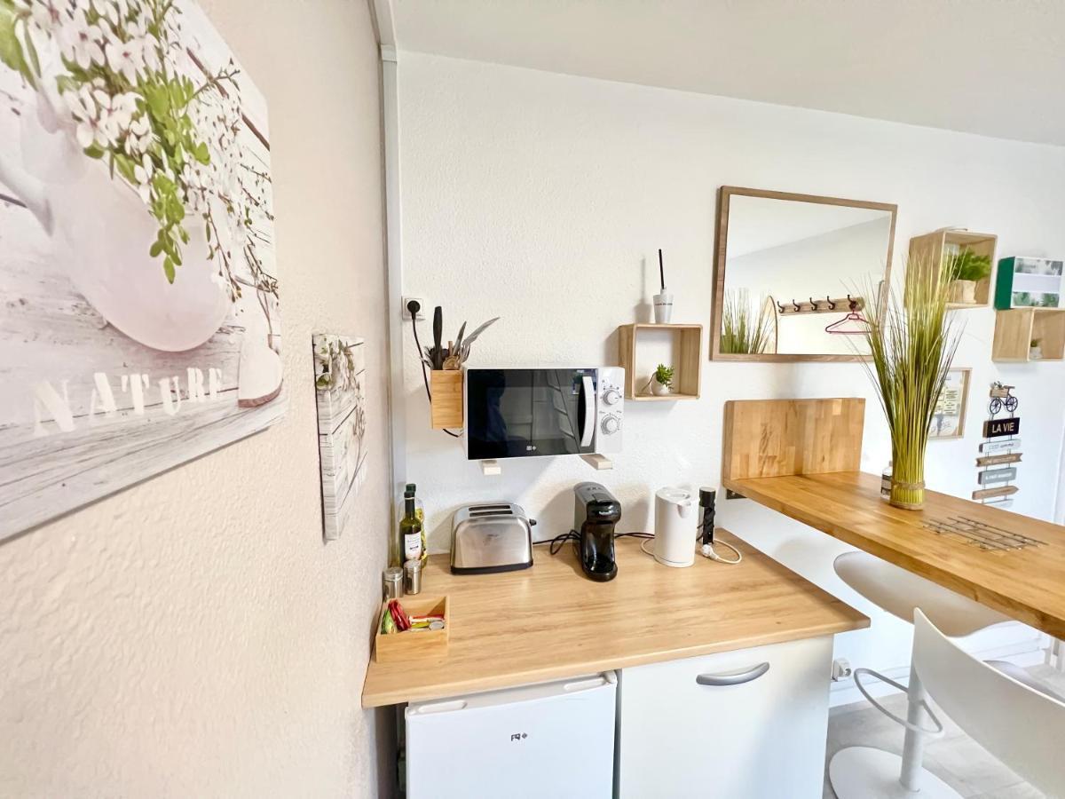 Studio Cosy Bali 1 A 4 Pers Porte Du Futuroscope Chasseneuil-du-Poitou Luaran gambar