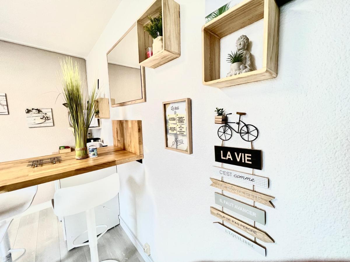 Studio Cosy Bali 1 A 4 Pers Porte Du Futuroscope Chasseneuil-du-Poitou Luaran gambar